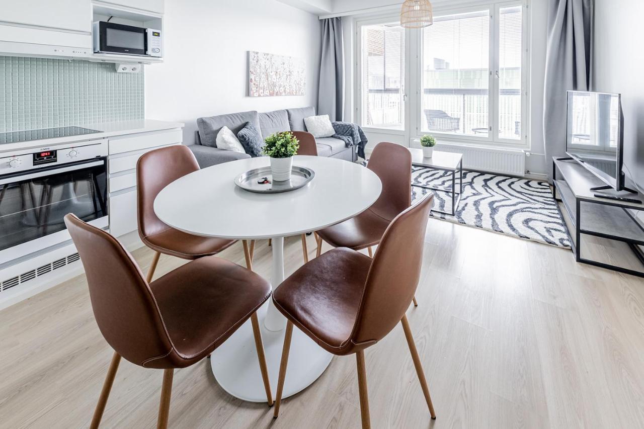 Sleepwell Apartments Niittykumpu 12 - Metro, 15 Min From Helsinki City Espoo Bagian luar foto