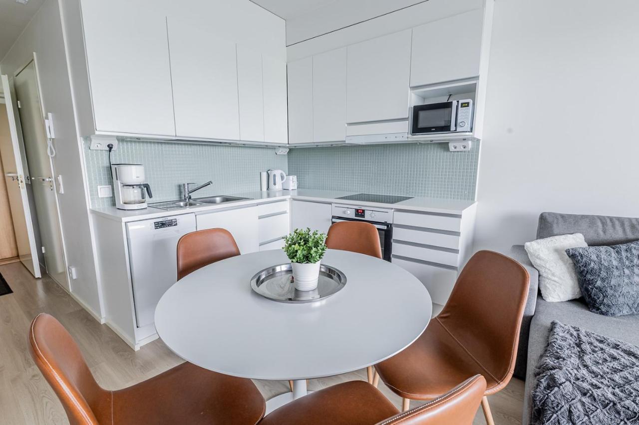 Sleepwell Apartments Niittykumpu 12 - Metro, 15 Min From Helsinki City Espoo Bagian luar foto