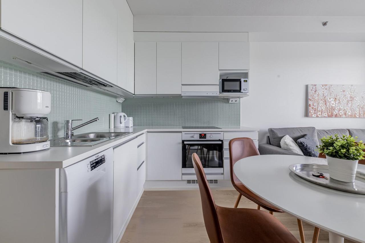 Sleepwell Apartments Niittykumpu 12 - Metro, 15 Min From Helsinki City Espoo Bagian luar foto