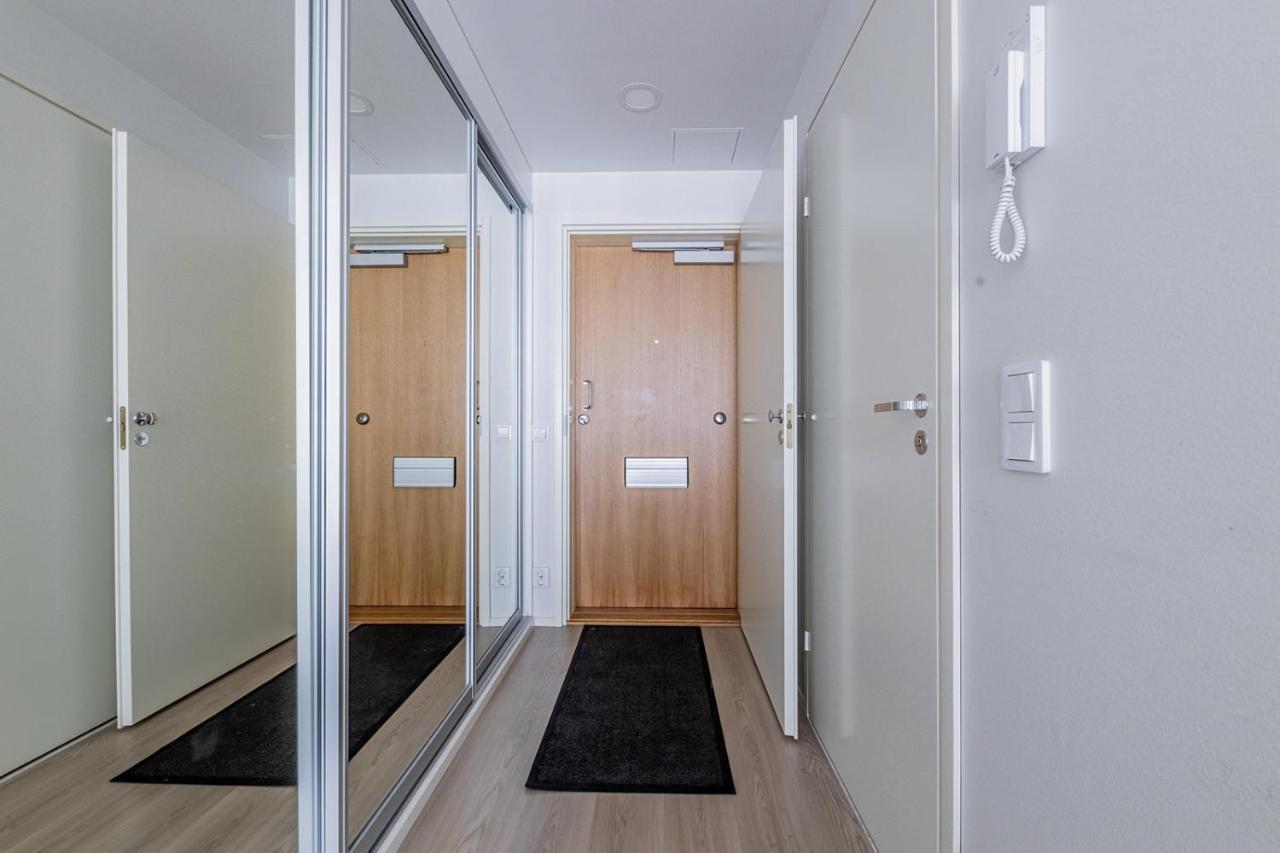 Sleepwell Apartments Niittykumpu 12 - Metro, 15 Min From Helsinki City Espoo Bagian luar foto