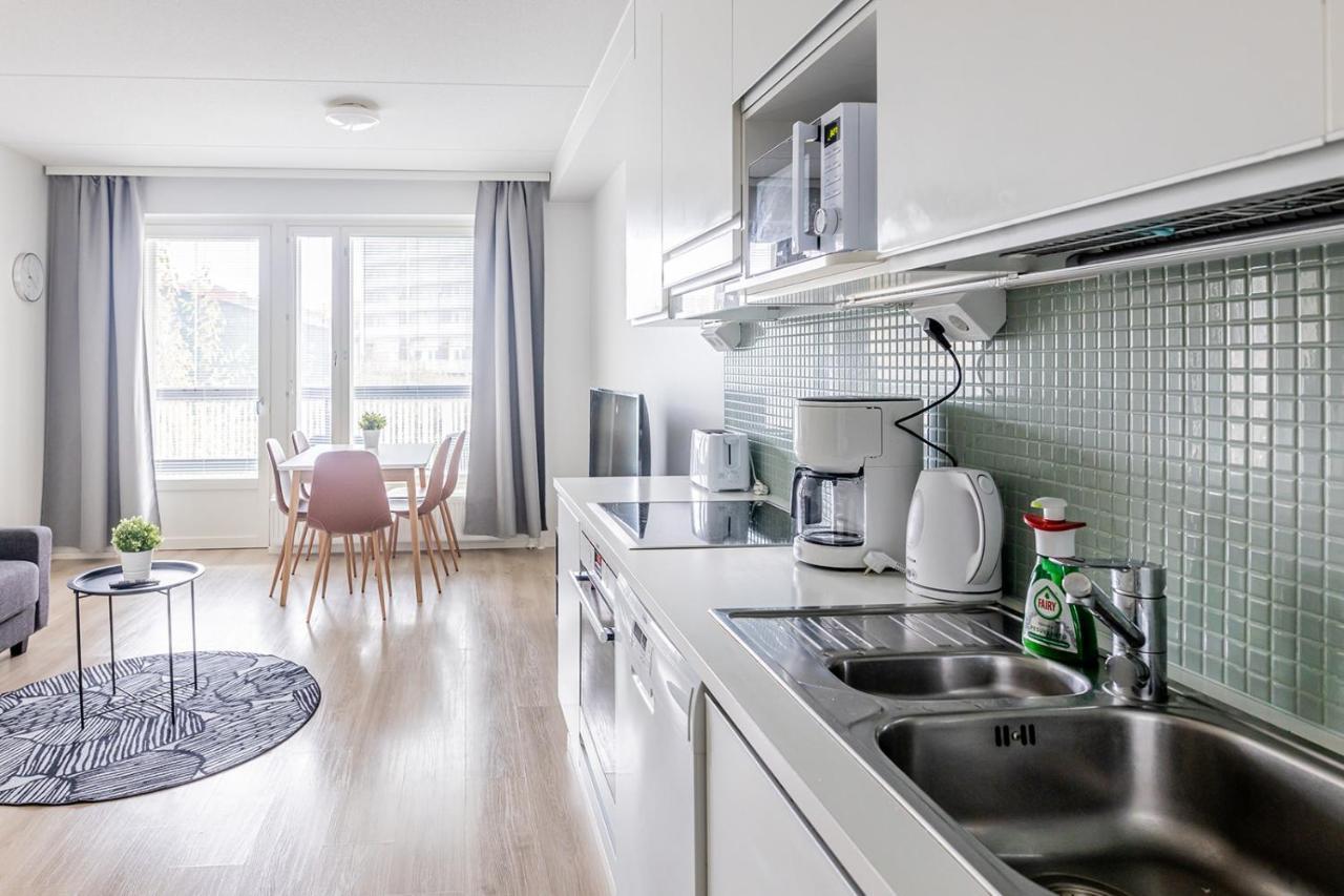 Sleepwell Apartments Niittykumpu 12 - Metro, 15 Min From Helsinki City Espoo Bagian luar foto